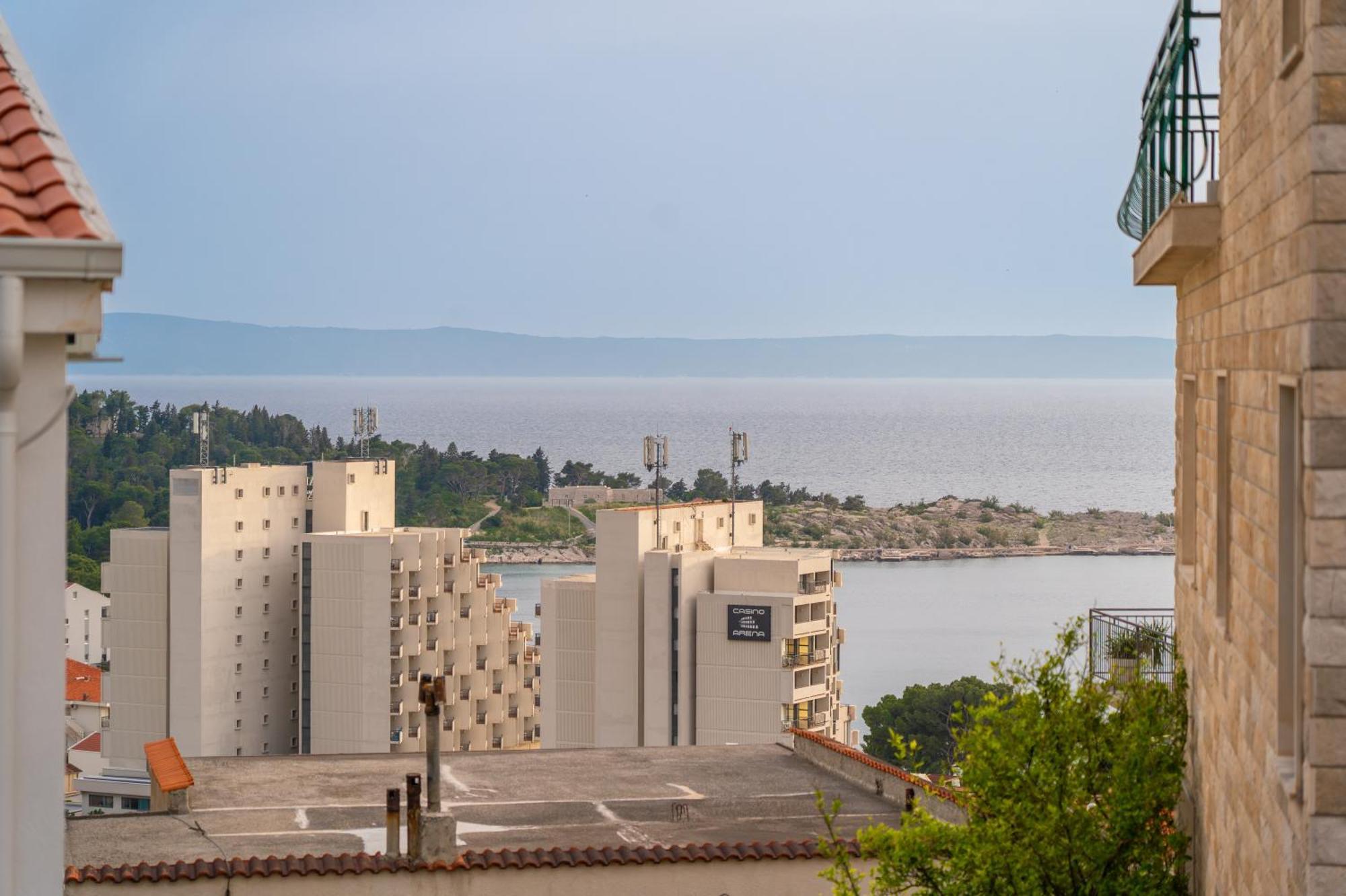 Studio Apartmani Dora Makarska Exterior foto