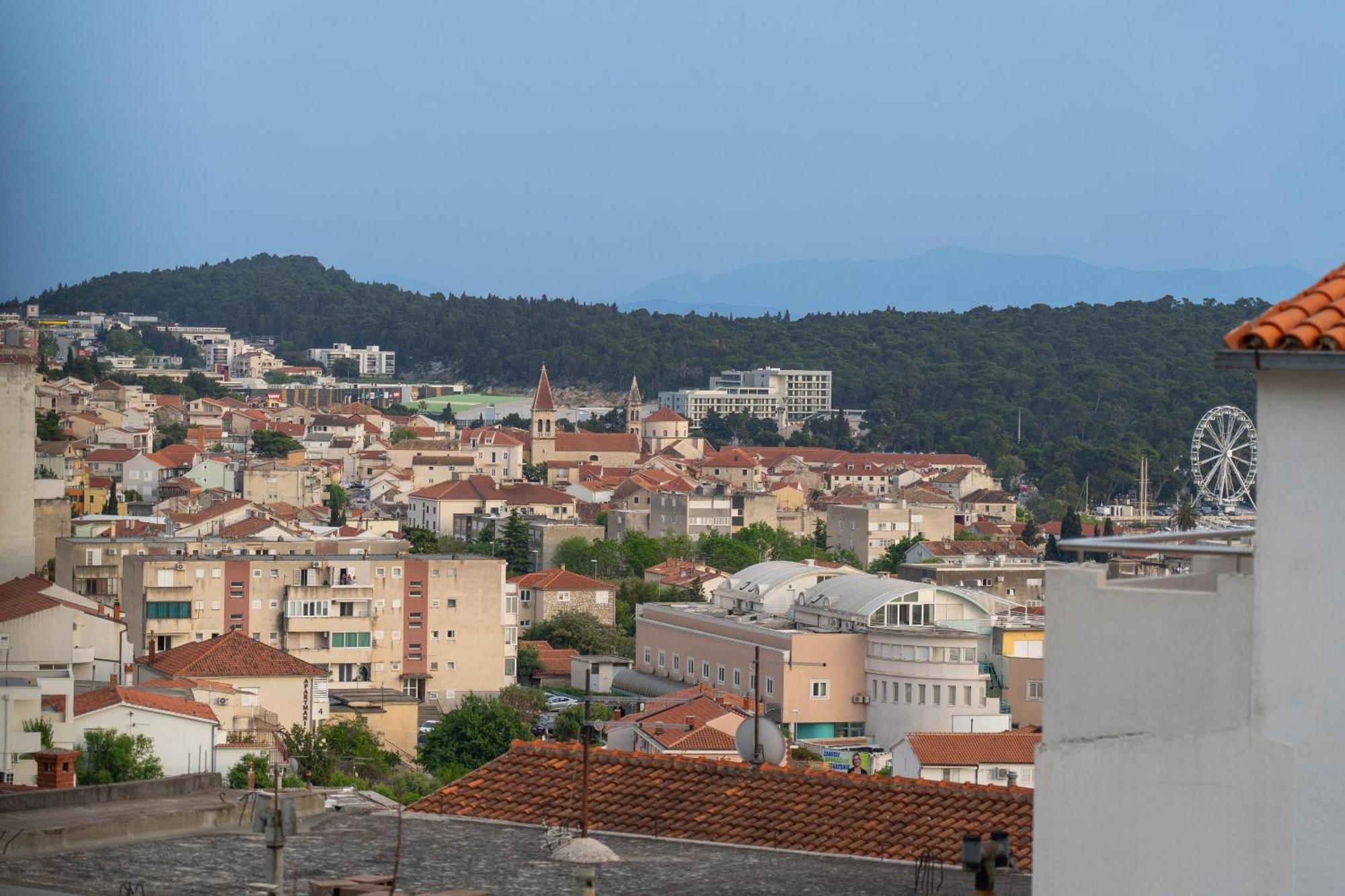 Studio Apartmani Dora Makarska Exterior foto